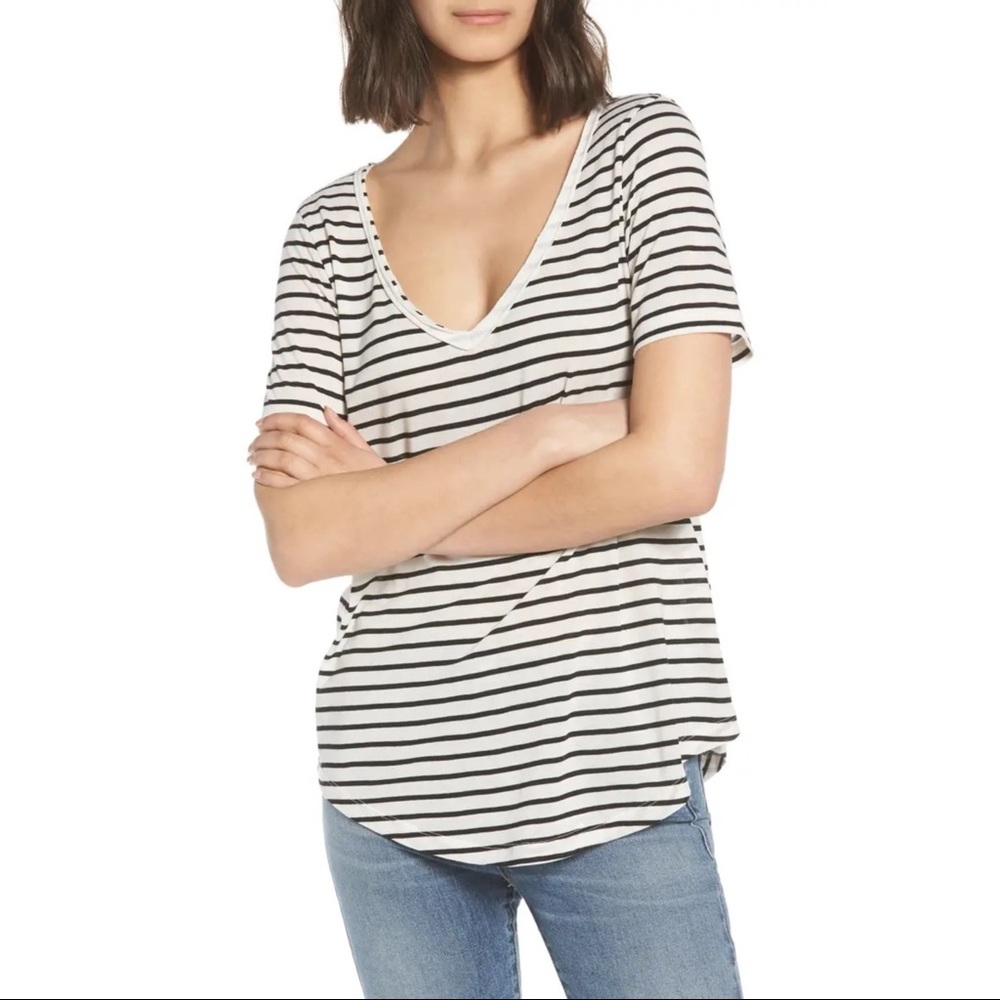 BP Raw Edge V-Neck Tee Black/White Stripe Size Extra Small NWOT